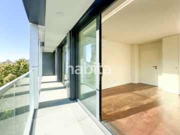 Apartamento T3 para Venda em Mafamude e Vilar do Paraíso