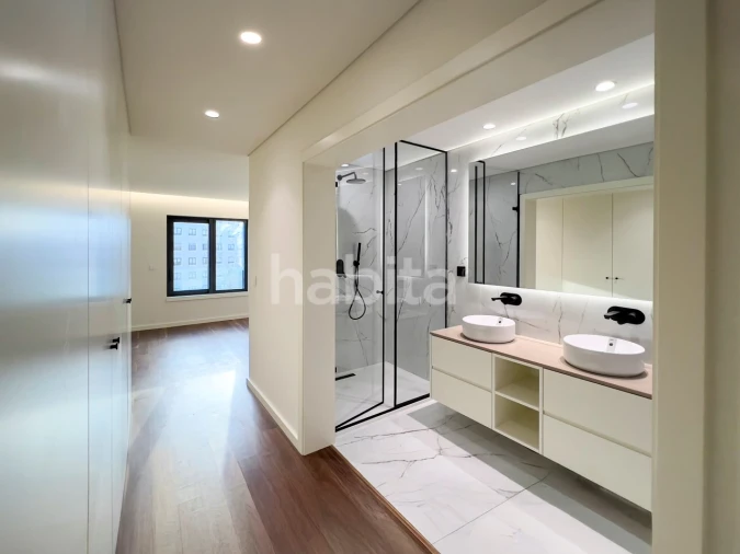 Apartamento T3 para Venda em Mafamude e Vilar do Paraíso Foto 7