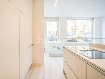 Apartamento T1 para Arrendamento em Arroios
