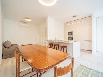 Apartamento T1 para Arrendamento em Arroios