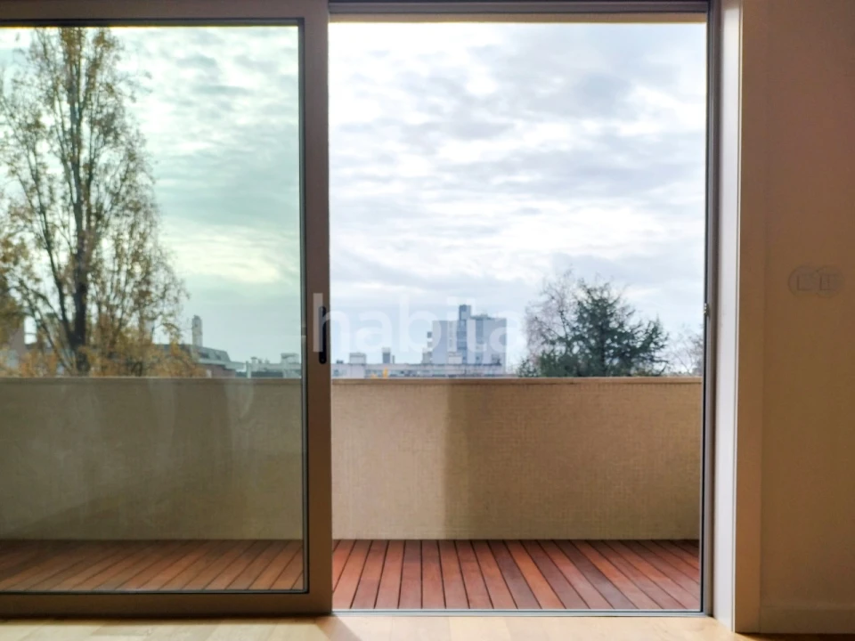 Apartamento T3 para Venda em Lordelo do Ouro e Massarelos Foto 2