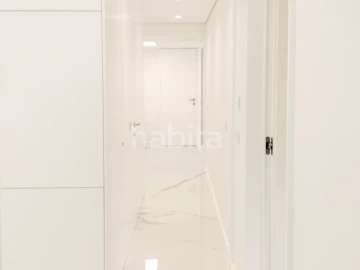 Apartamento T3 para Venda em Lordelo do Ouro e Massarelos