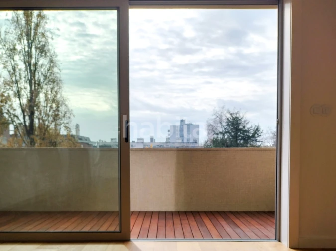 Apartamento T3 para Venda em Lordelo do Ouro e Massarelos Foto 2