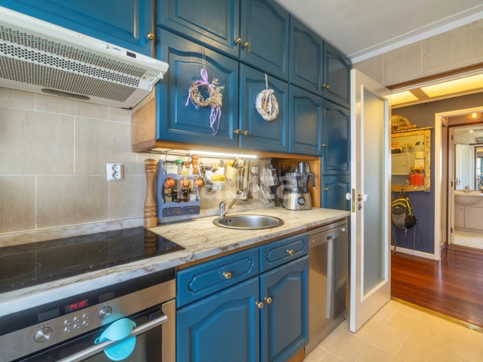 Apartamento T1 para Venda em Canelas Foto 6