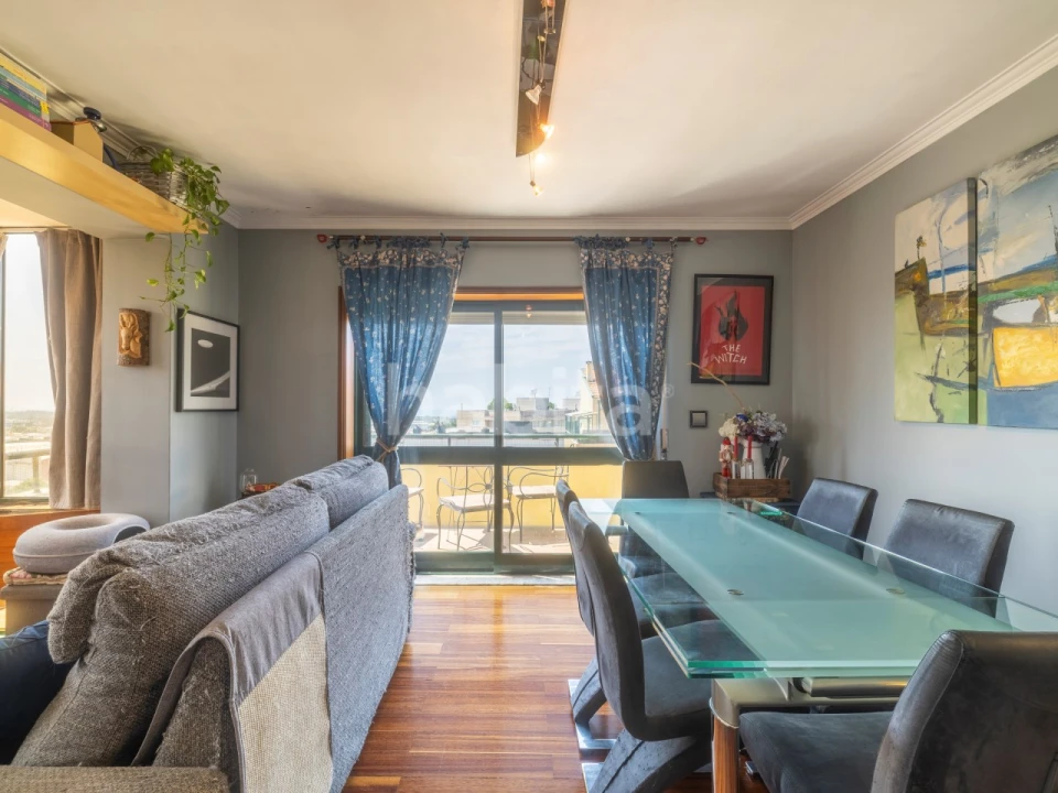Apartamento T1 para Venda em Canelas Foto 10