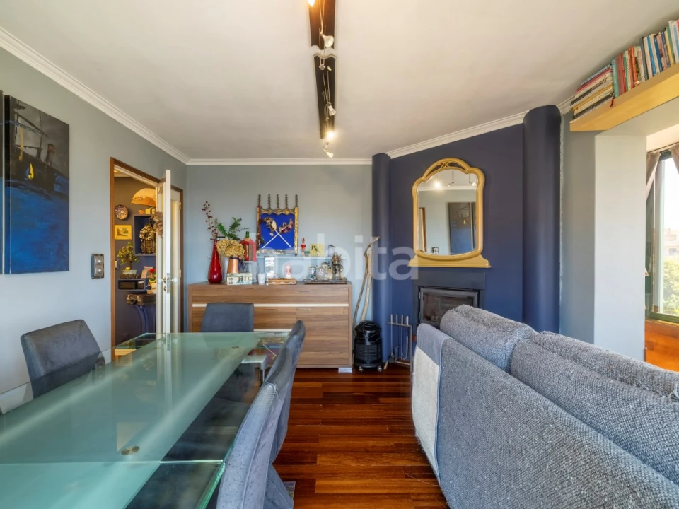 Apartamento T1 para Venda em Canelas Foto 17