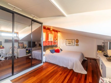 Apartamento T1 para Venda em Canelas