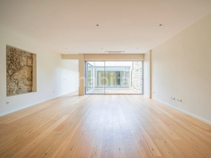 Apartamento T2 para Venda em Cedofeita, Santo Ildefonso, Sé, Miragaia, São Nicolau e Vitória Foto 12