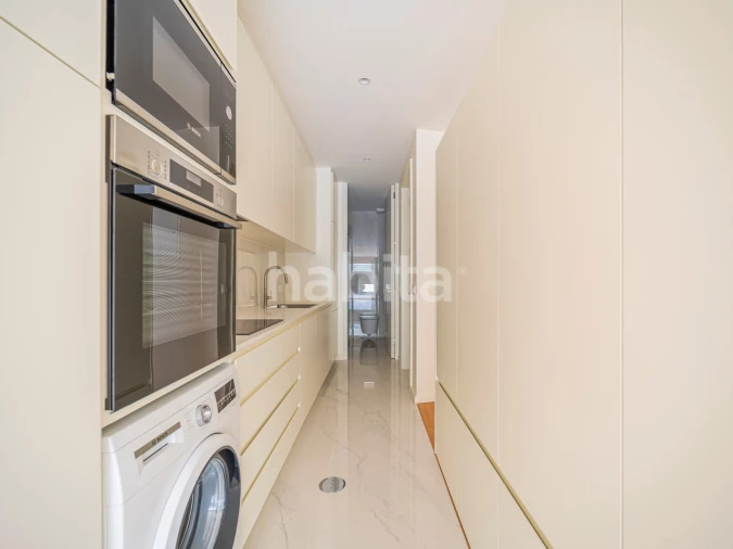 Apartamento T2 para Venda em Cedofeita, Santo Ildefonso, Sé, Miragaia, São Nicolau e Vitória Foto 6