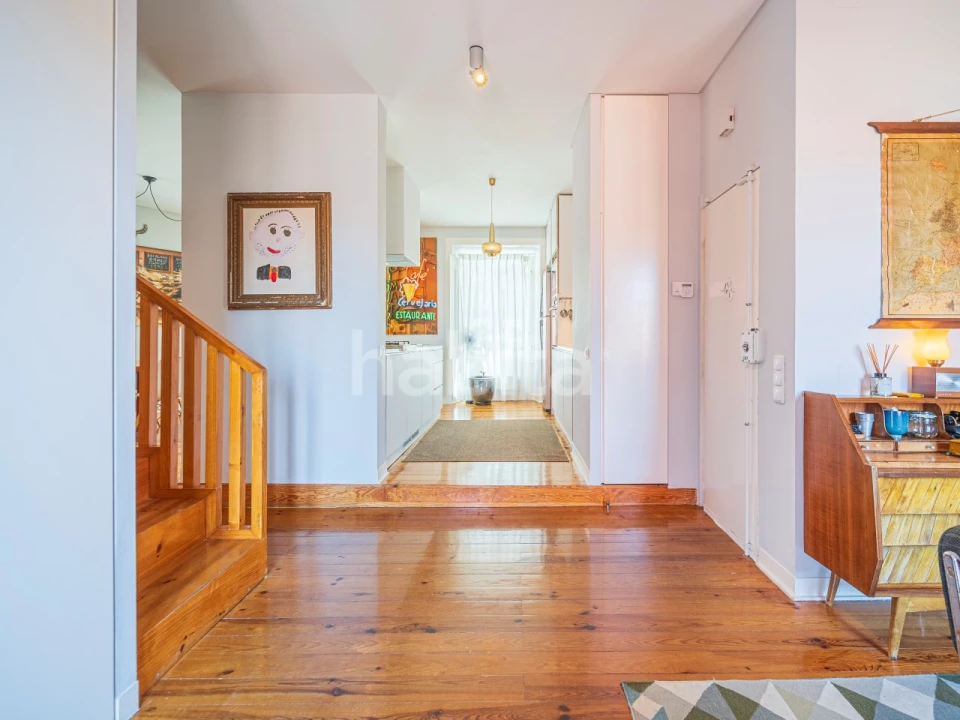 Apartamento T4 para Venda em Santo António Foto 4