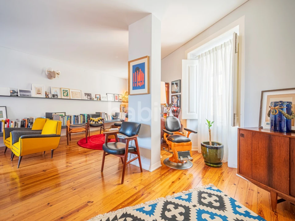 Apartamento T4 para Venda em Santo António Foto 12