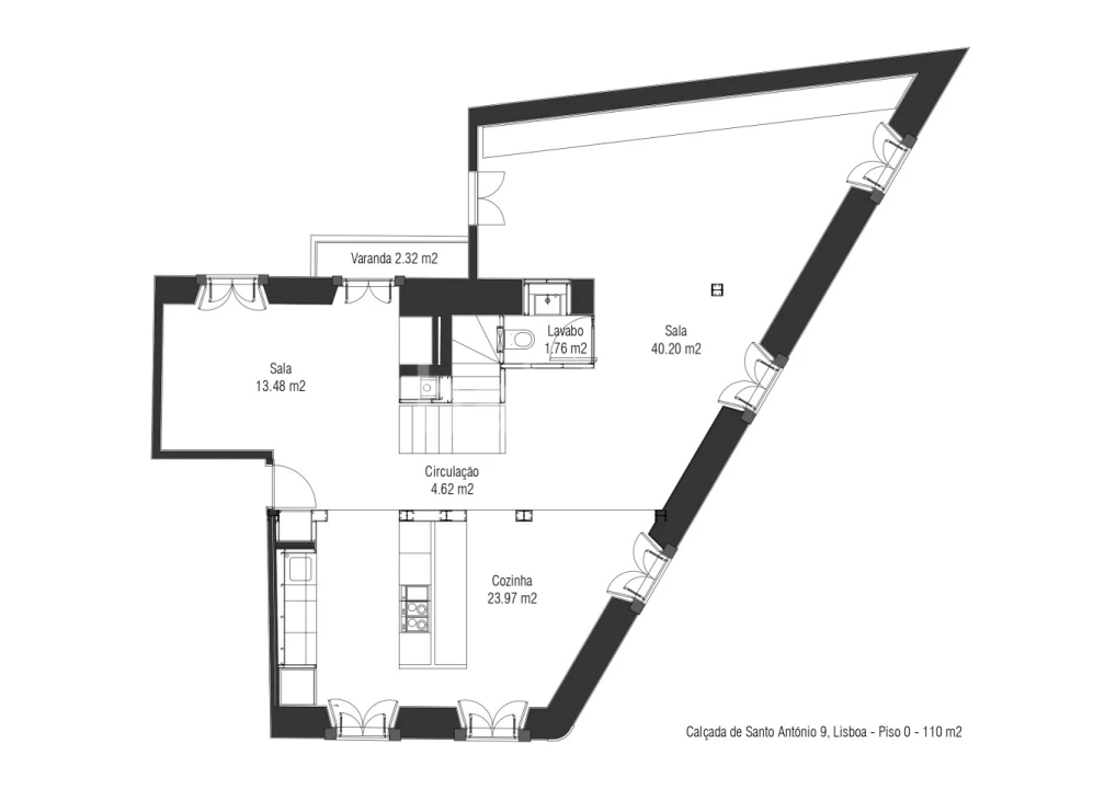 Apartamento T4 para Venda em Santo António Foto 49