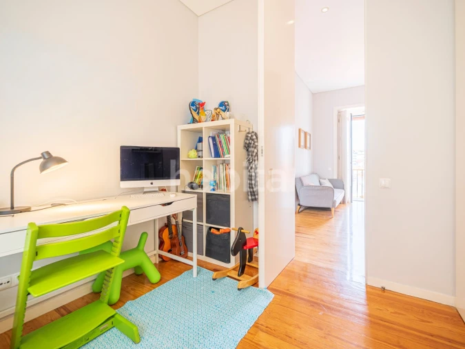 Apartamento T4 para Venda em Santo António Foto 39