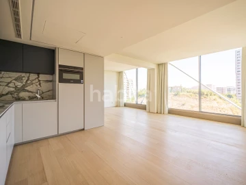 Apartamento para Venda em Areeiro