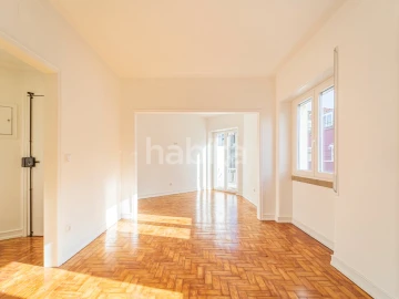 Apartamento T2 para Arrendamento em Estrela