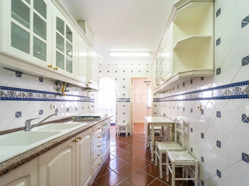 Apartamento T3 para Arrendamento em Arroios Foto 23
