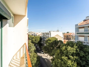 Apartamento T3 para Arrendamento em Arroios