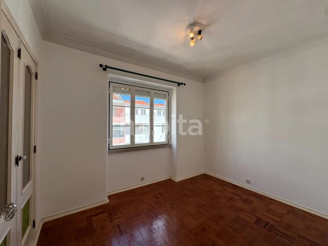 Apartamento T3 para Arrendamento em Arroios Foto 35