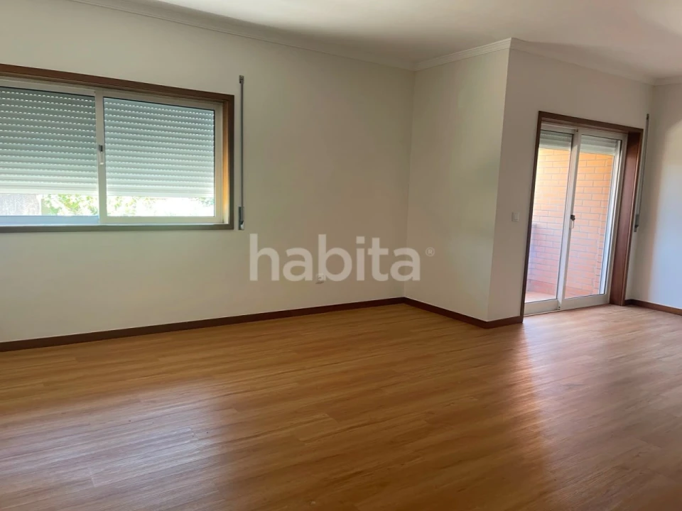 Apartamento T2 para Venda em Gandra Foto 1