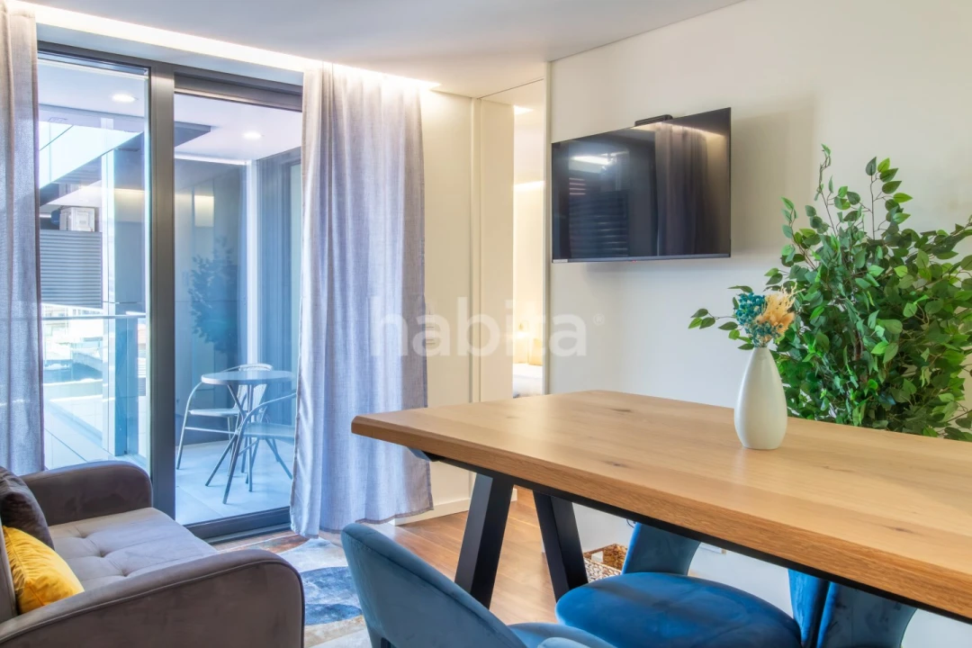 Apartamento T1 para Arrendamento em Mafamude e Vilar do Paraíso Foto 1