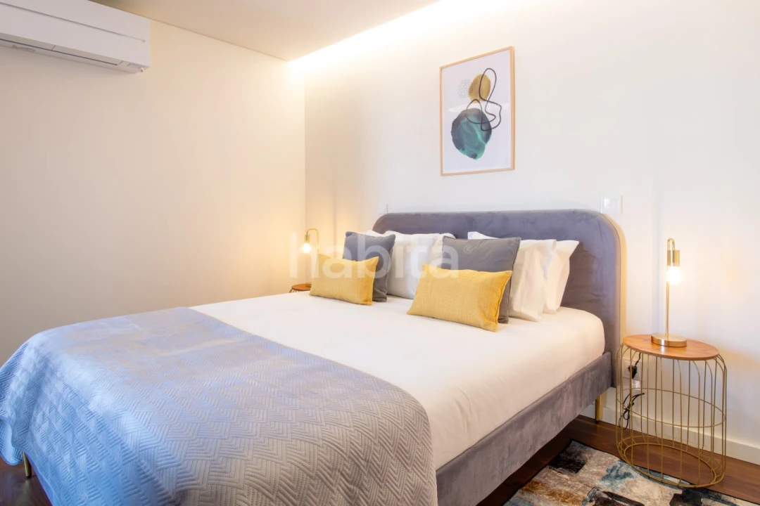 Apartamento T1 para Arrendamento em Mafamude e Vilar do Paraíso Foto 4