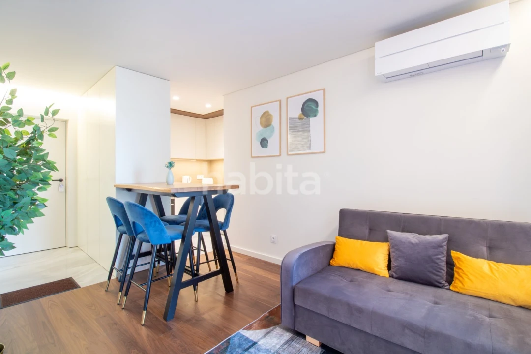 Apartamento T1 para Arrendamento em Mafamude e Vilar do Paraíso Foto 16