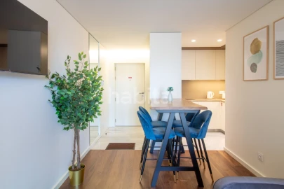 Apartamento T1 para Arrendamento em Mafamude e Vilar do Paraíso