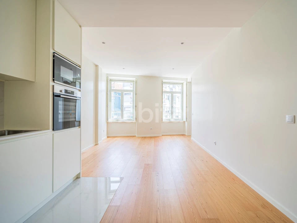 Apartamento T1 para Venda em Cedofeita, Santo Ildefonso, Sé, Miragaia, São Nicolau e Vitória Foto 1