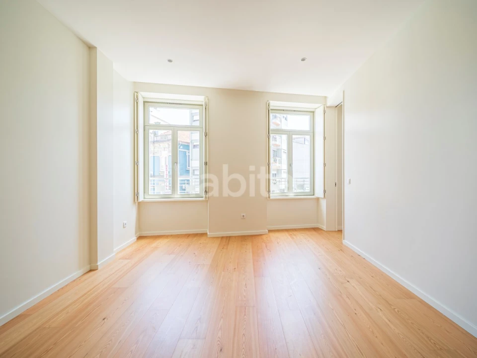 Apartamento T1 para Venda em Cedofeita, Santo Ildefonso, Sé, Miragaia, São Nicolau e Vitória Foto 7