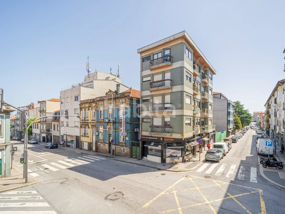 Apartamento T1 para Venda em Cedofeita, Santo Ildefonso, Sé, Miragaia, São Nicolau e Vitória Foto 8