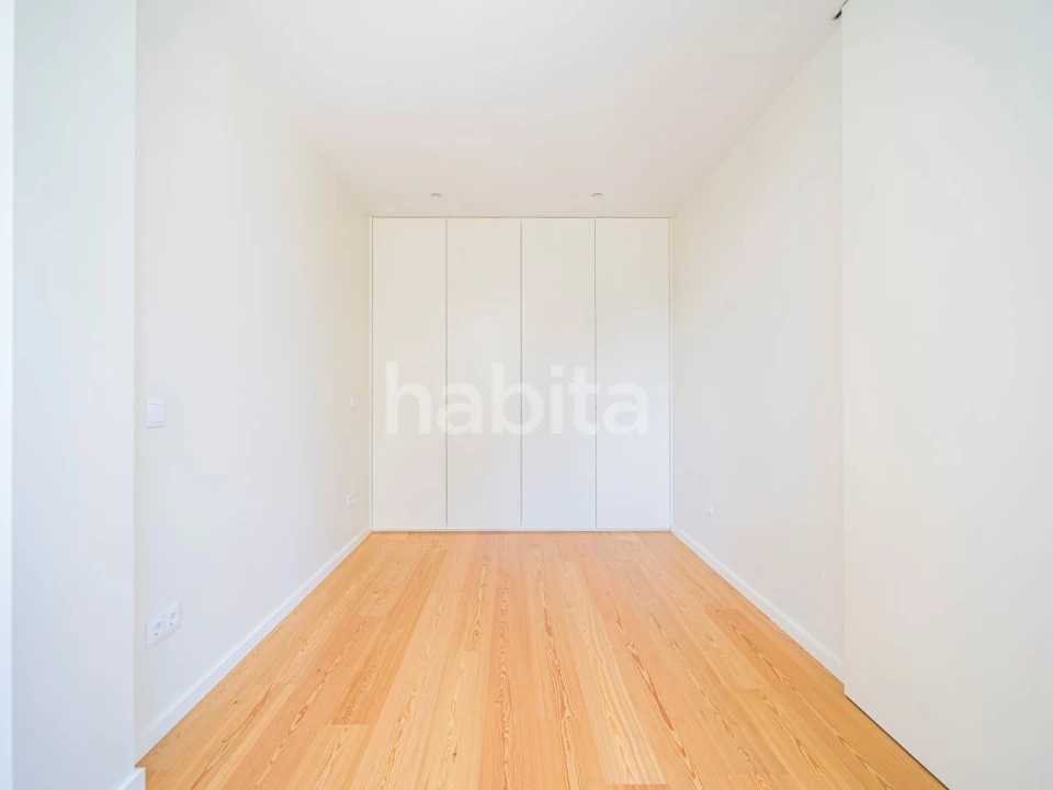 Apartamento T1 para Venda em Cedofeita, Santo Ildefonso, Sé, Miragaia, São Nicolau e Vitória Foto 13