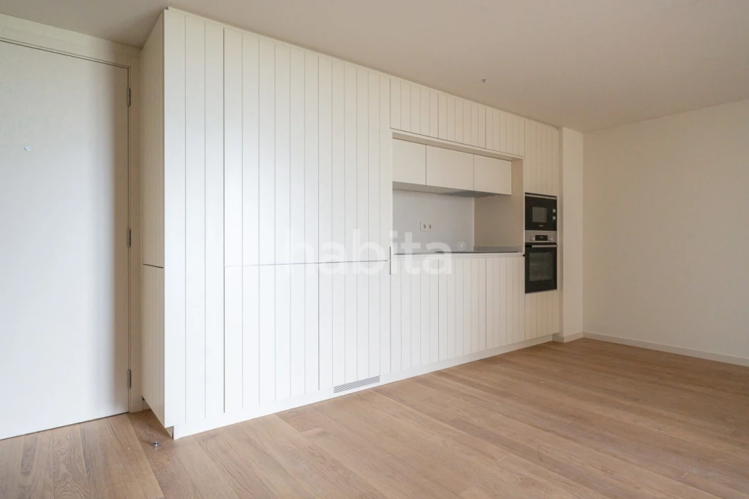 Apartamento T1 para Venda em Santa Clara e Castelo Viegas Foto 3