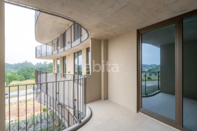 Apartamento T1 para Venda em Santa Clara e Castelo Viegas