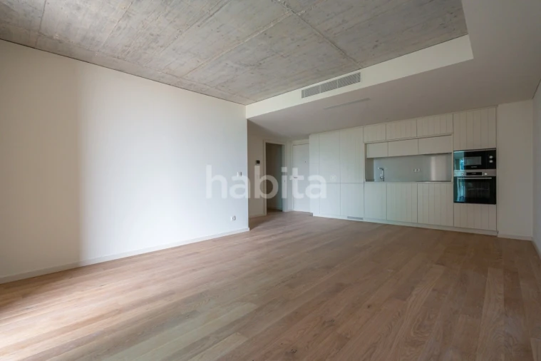 Apartamento T1 para Venda em Santa Clara e Castelo Viegas Foto 4