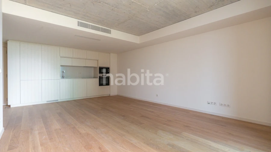 Apartamento T1 para Venda em Santa Clara e Castelo Viegas