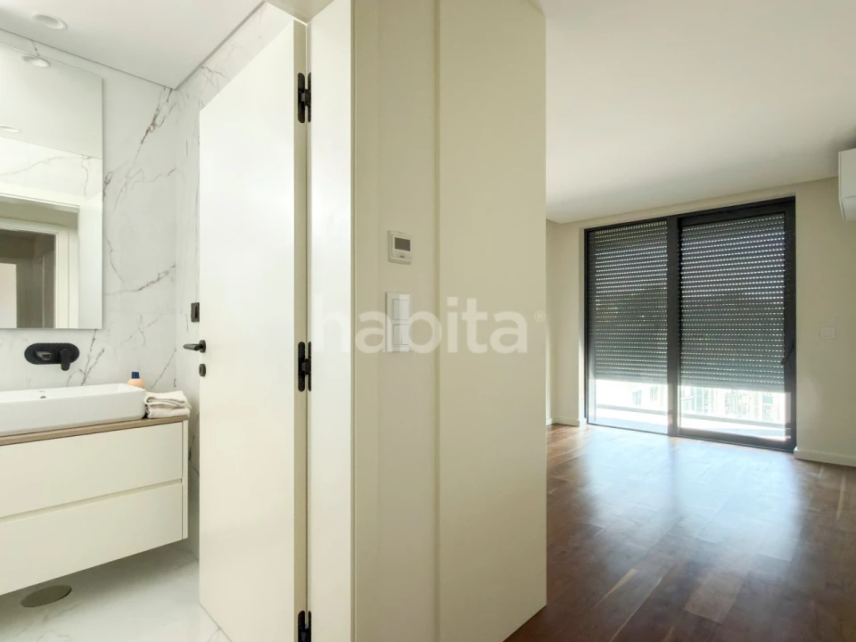 Apartamento T2 para Venda em Mafamude e Vilar do Paraíso Foto 9