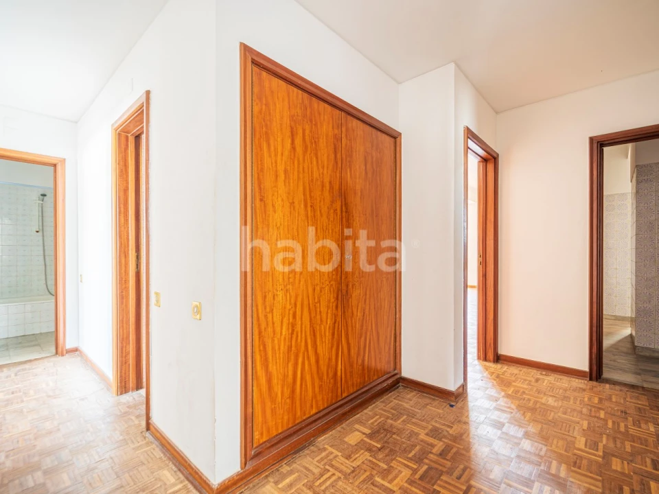 Apartamento T3 para Venda em Alvalade Foto 17