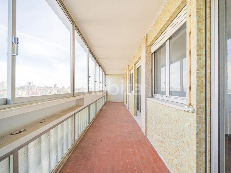 Apartamento T3 para Venda em Alvalade Foto 20