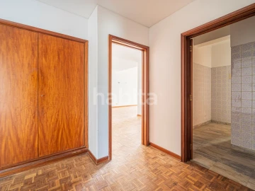 Apartamento T3 para Venda em Alvalade