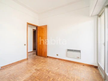Apartamento T3 para Venda em Alvalade