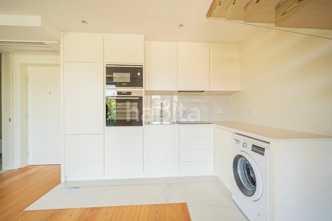 Apartamento T1 para Venda em Cedofeita, Santo Ildefonso, Sé, Miragaia, São Nicolau e Vitória Foto 9