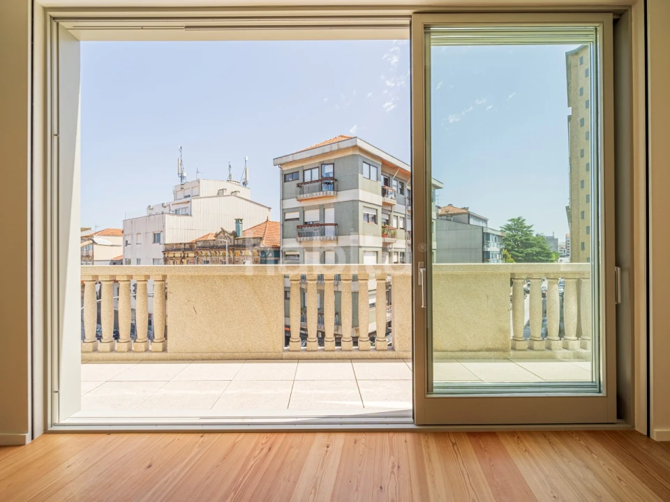 Apartamento T1 para Venda em Cedofeita, Santo Ildefonso, Sé, Miragaia, São Nicolau e Vitória Foto 3