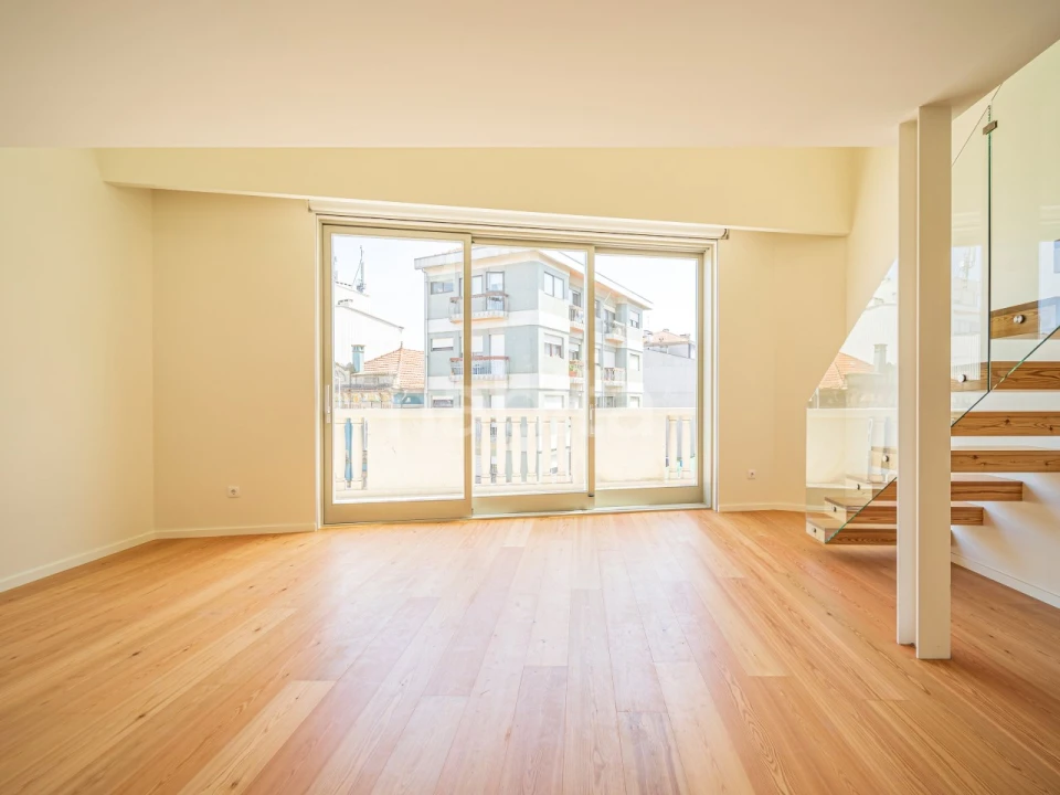 Apartamento T1 para Venda em Cedofeita, Santo Ildefonso, Sé, Miragaia, São Nicolau e Vitória Foto 13