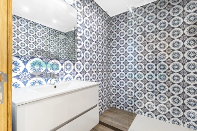 Apartamento para Venda em Quarteira