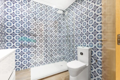 Apartamento para Venda em Quarteira