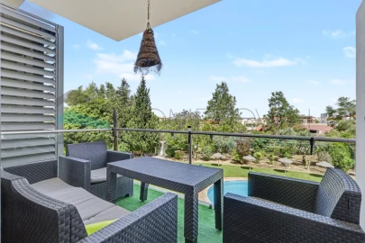 Apartamento T4 para Venda em Loule (São Clemente)