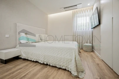 Moradia T4 para Venda em Quarteira