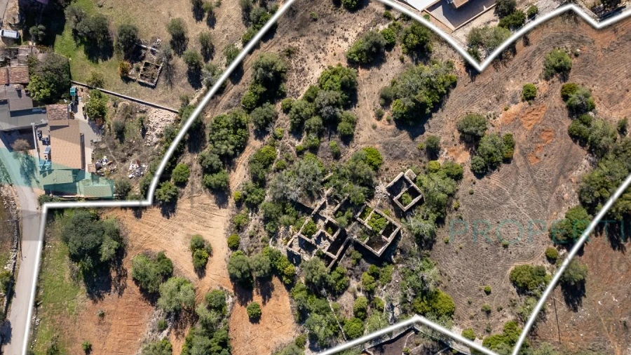 Terreno para Venda em Santa Barbara de Nexe