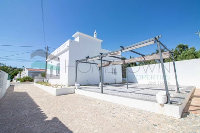 Moradia T2 para Venda em Loule (São Clemente)