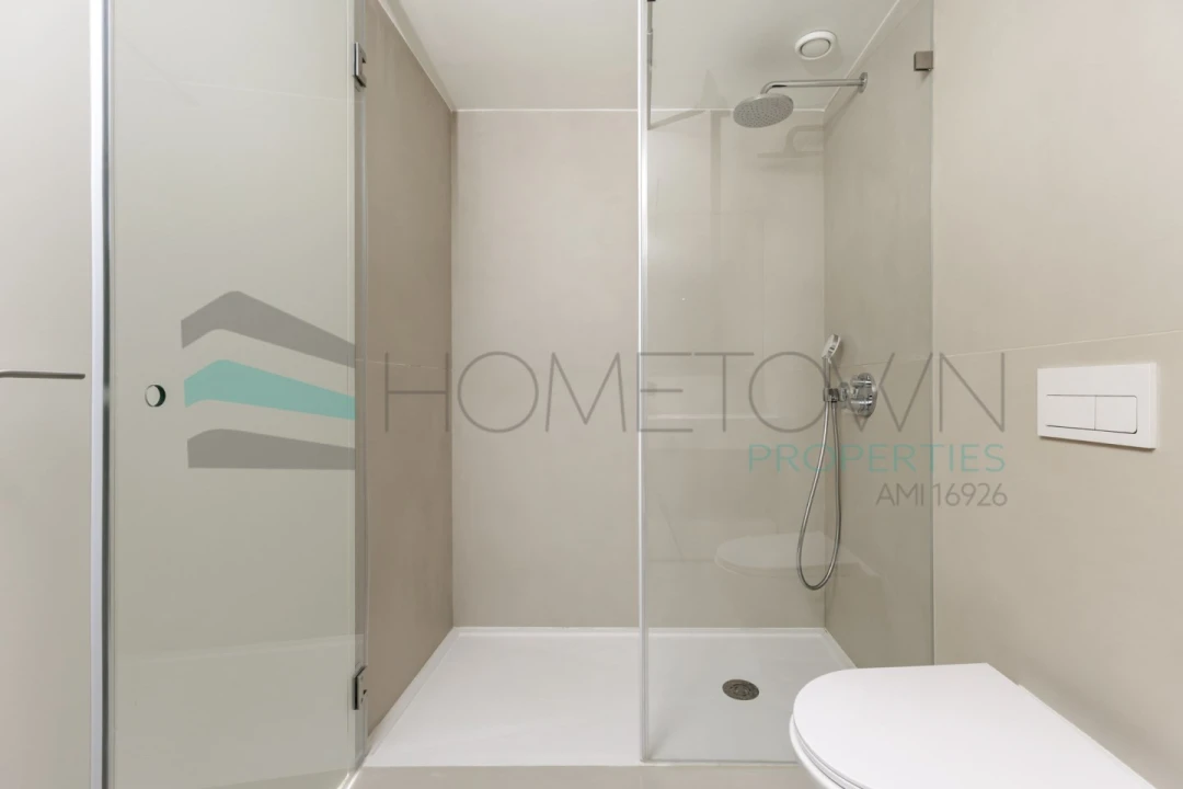 Apartamento T2 para Venda em Quarteira Foto 25
